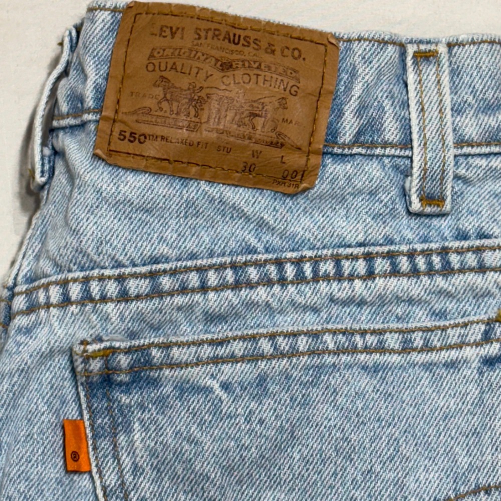 Levi's 550 Denim Shorts Student 30 Light Wash Orange Tab Relaxed Fit Vintage 90s - Picture 6 of 9